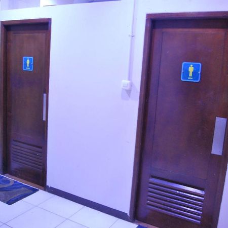 Subwow Hostel Bandung Eksteriør bilde