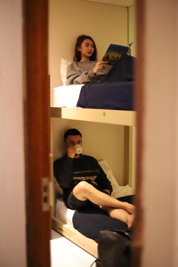 Subwow Hostel Bandung Eksteriør bilde