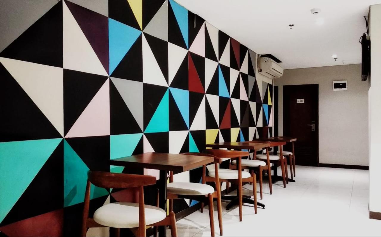 Subwow Hostel Bandung Eksteriør bilde